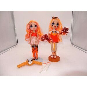 Rainbow High Cheerleader Poppy Rowan Doll Cheer Pom Poms and Poppy Rowan Fashion